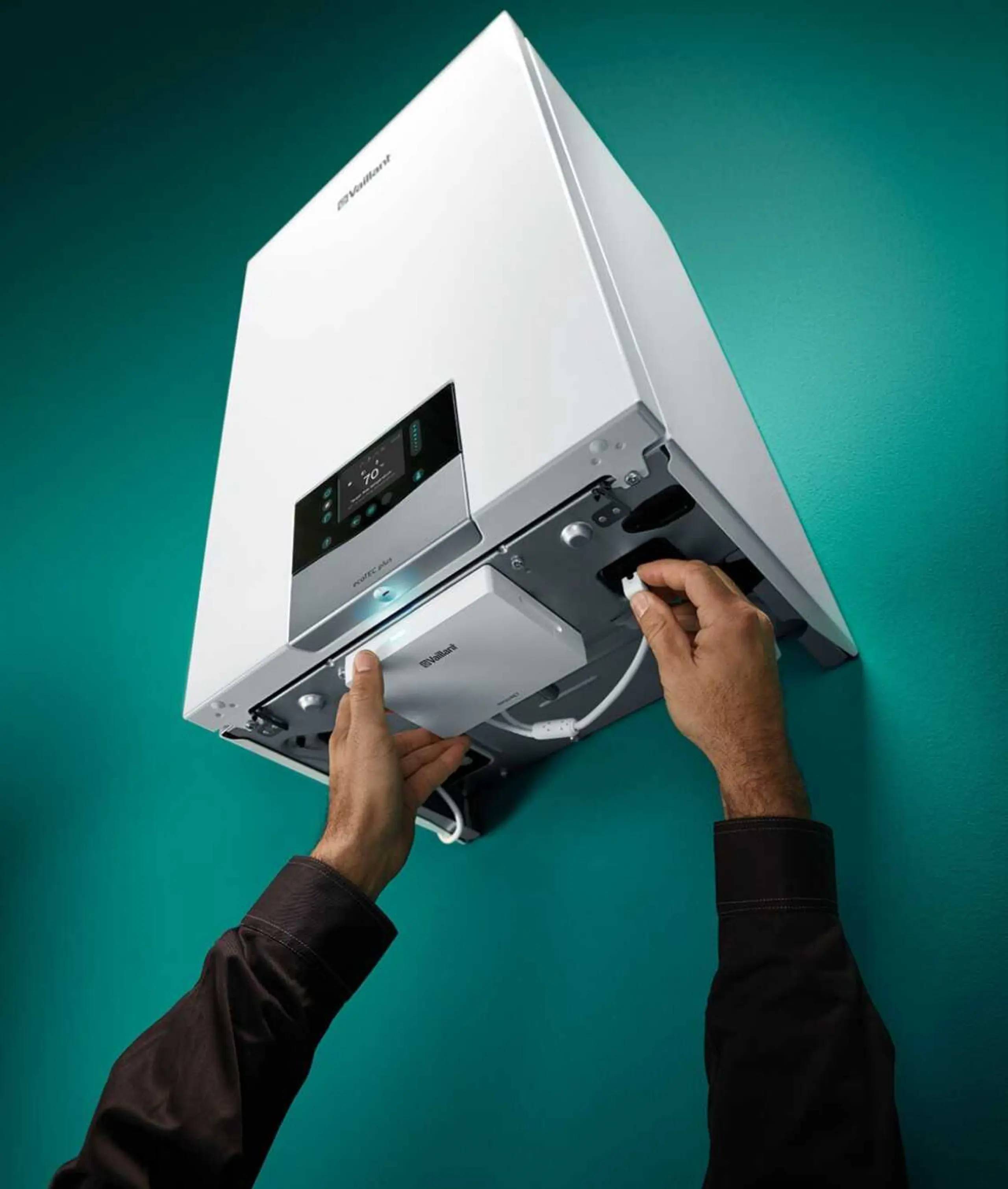 Thumbnail 2 van de Vaillant ecoTEC Plus VHR S 35CS/1-5
